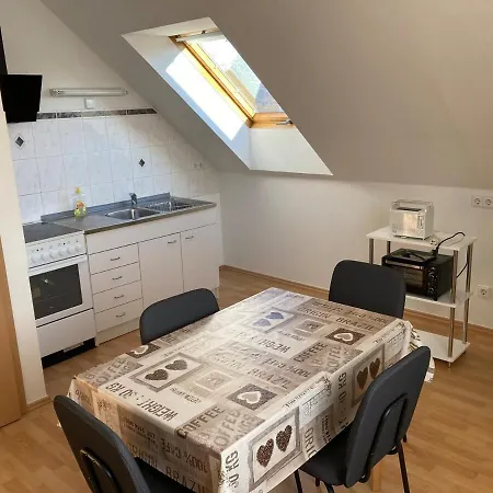 Scudici Apartment Niederdorla